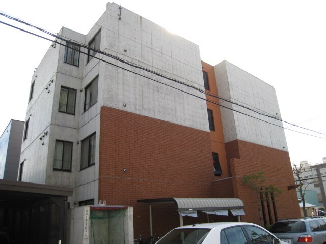 リンツ西野の物件外観写真