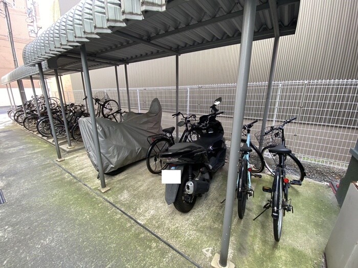 ラトゥールの物件外観写真