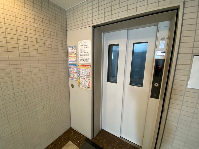 ラトゥールの物件外観写真