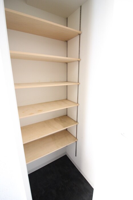 MODENA円山の物件内観写真