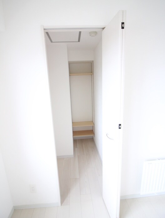 MODENA円山の物件内観写真