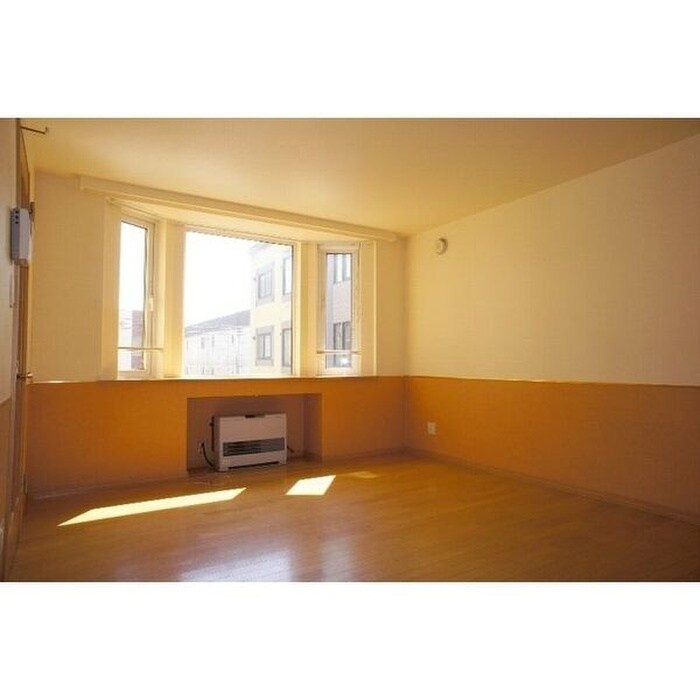 ルミエール美園Cの物件内観写真