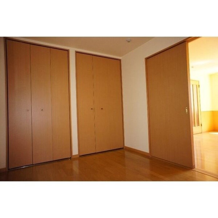 ルミエール美園Cの物件内観写真