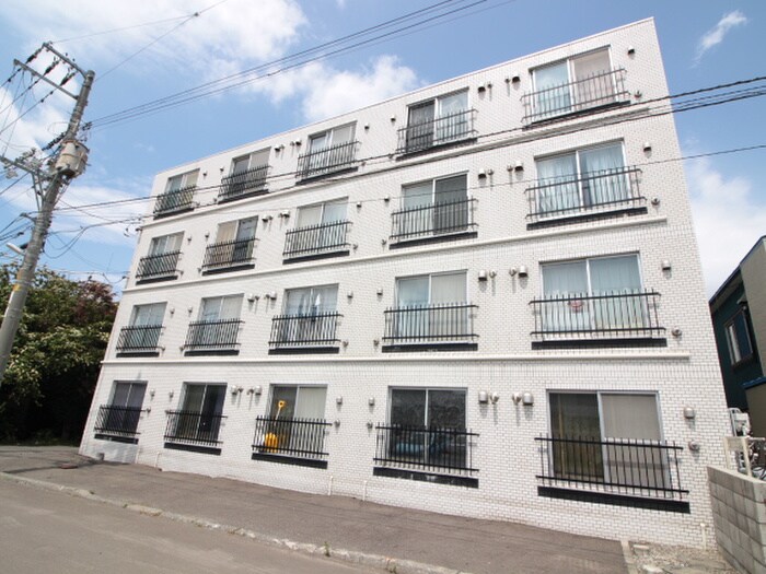 INOVE札幌北16条の物件外観写真