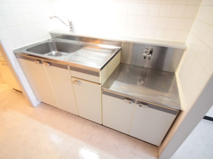 ビバリ－ヒルズの物件内観写真