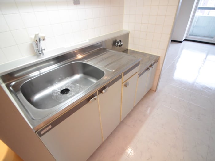 ビバリ－ヒルズの物件内観写真