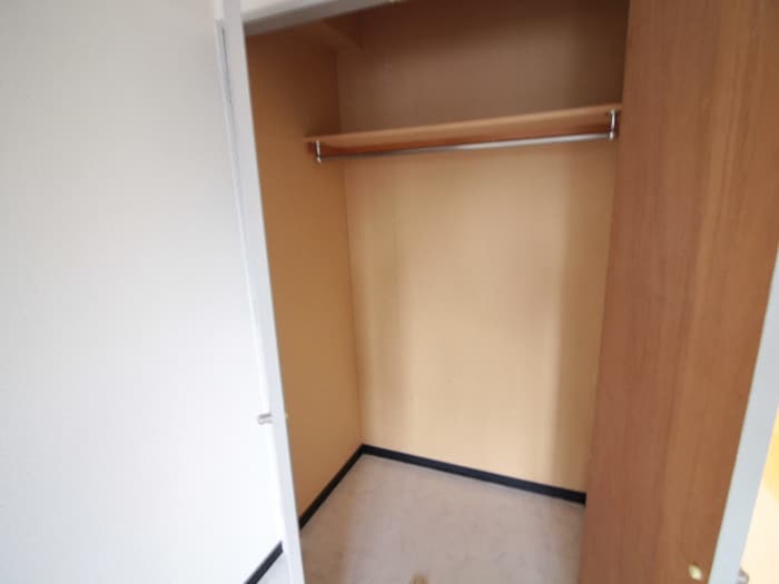 ビバリ－ヒルズの物件内観写真