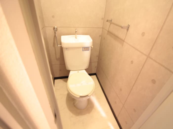 ビバリ－ヒルズの物件内観写真