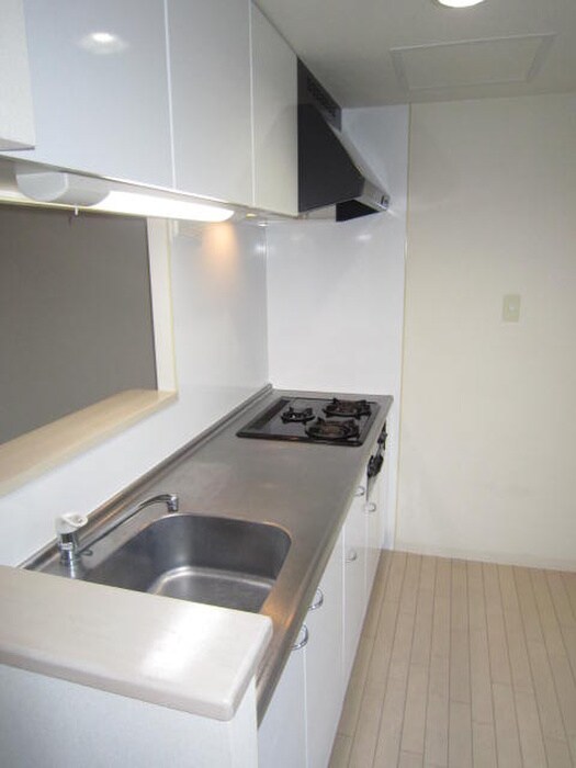 アーデン宮の森の物件内観写真