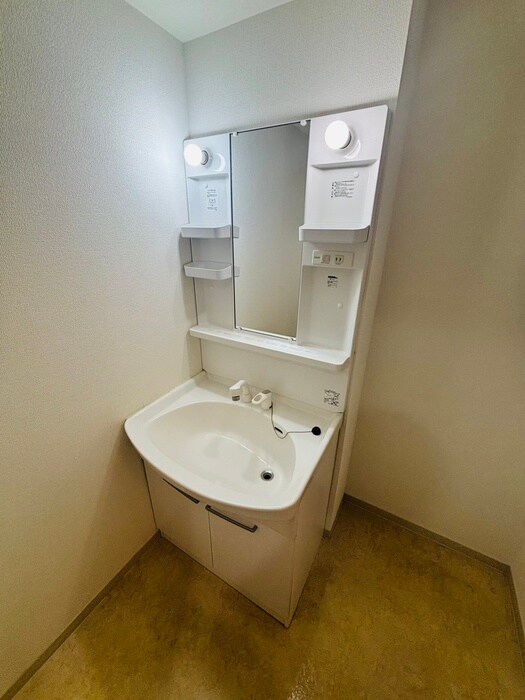 リベルティ山鼻の物件内観写真