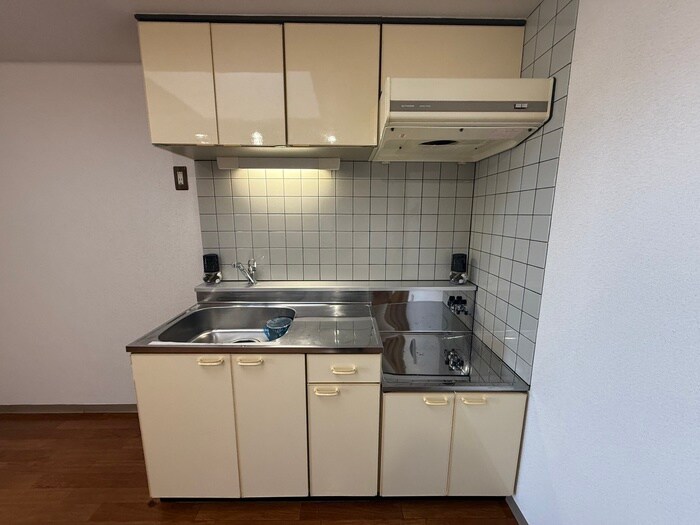 モンターニュプログレの物件内観写真