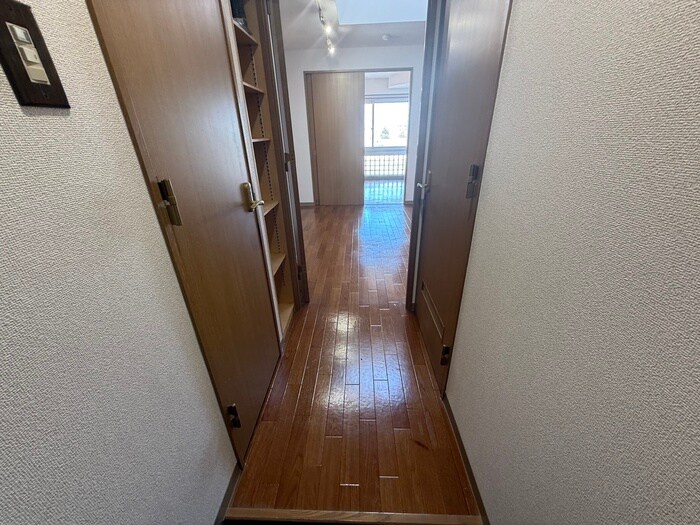 モンターニュプログレの物件内観写真