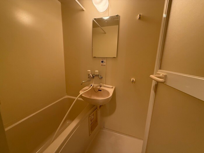 モンターニュプログレの物件内観写真