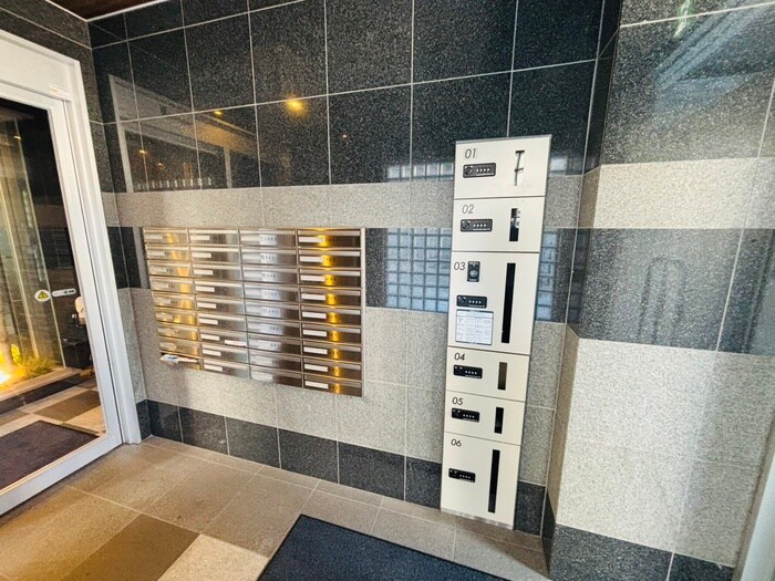 ラクラス円山公園の物件外観写真