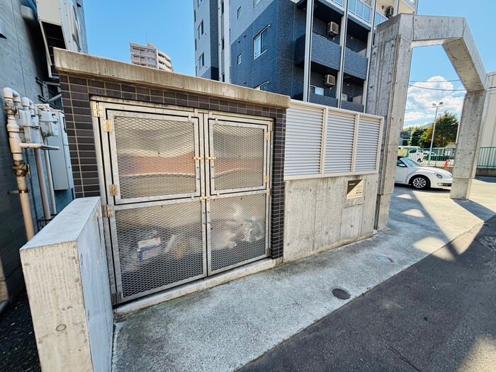 ラクラス円山公園の物件外観写真