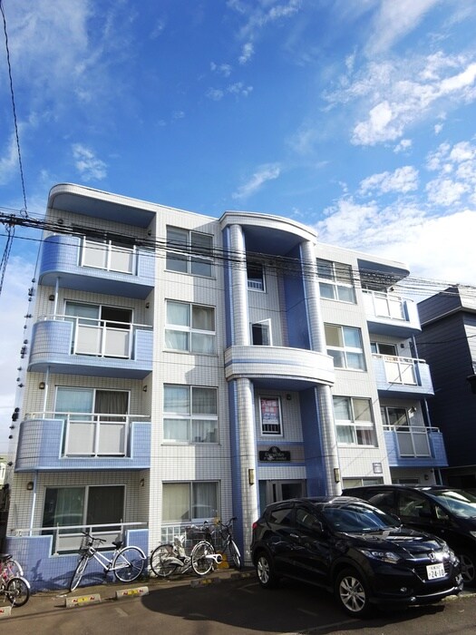 グランメ－ル南郷東の物件外観写真