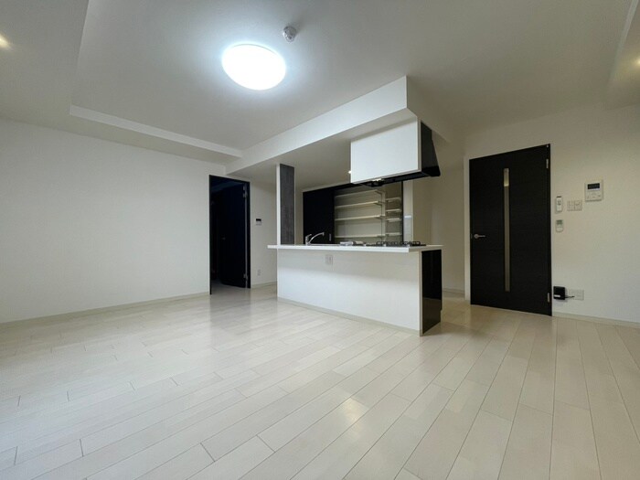 ピオネロ伏見の物件内観写真