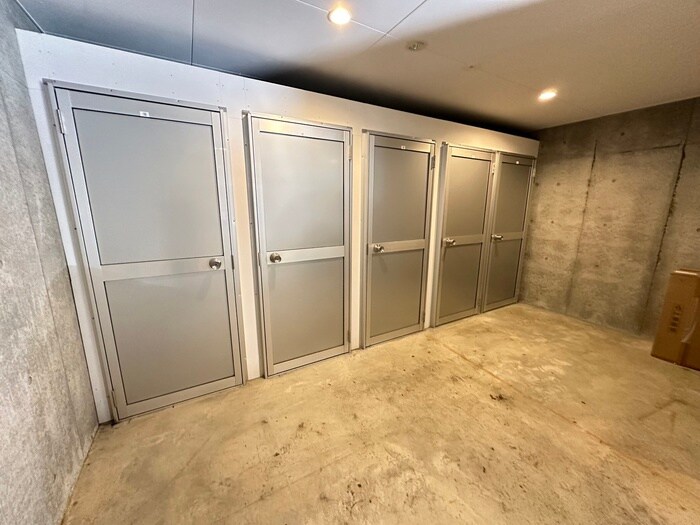 ピオネロ伏見の物件外観写真