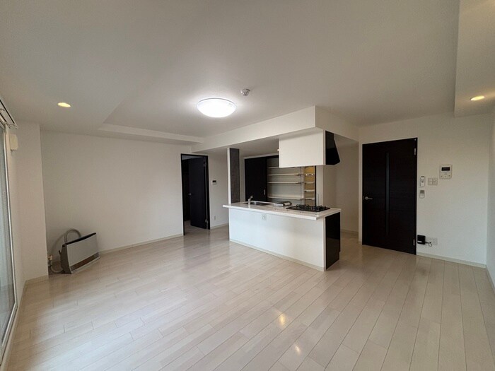 ピオネロ伏見の物件内観写真