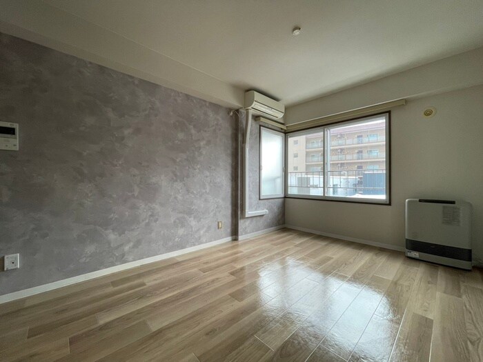 ピュアコ－ト宮の森の物件内観写真