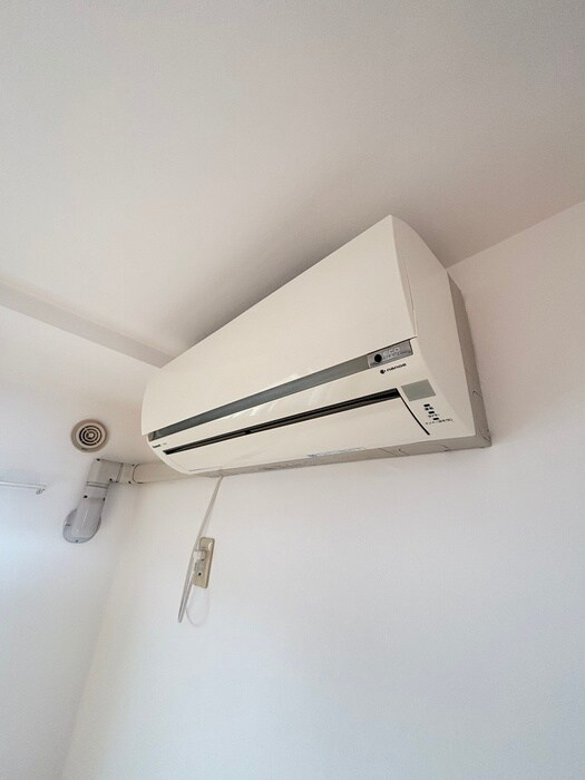 ﾌｧｲﾌﾞ・ｳｪｰﾌﾞの物件内観写真