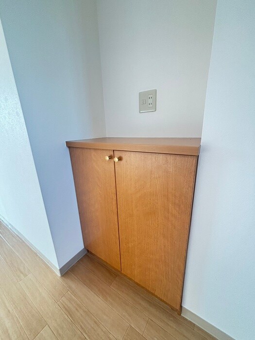 ﾌｧｲﾌﾞ・ｳｪｰﾌﾞの物件内観写真