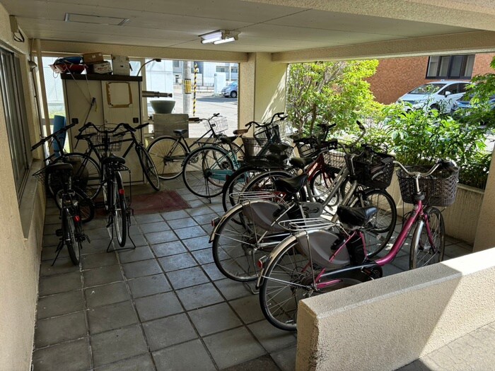 パレ宮ノ森の物件外観写真