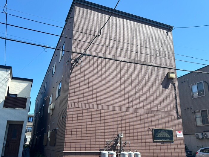 シャネル南郷の物件外観写真