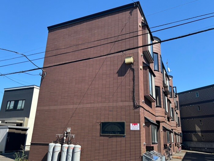 シャネル南郷の物件外観写真