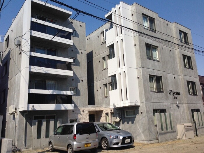 グリシーヌ　Ｌ・Ａの物件外観写真