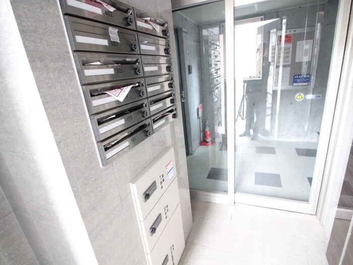 グリシーヌ　Ｌ・Ａの物件外観写真