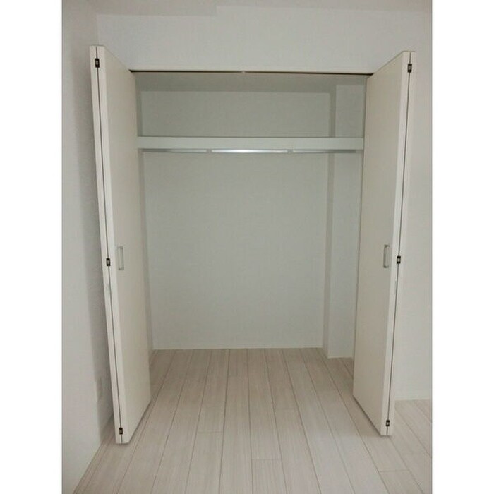 グリシーヌ　Ｌ・Ａの物件内観写真