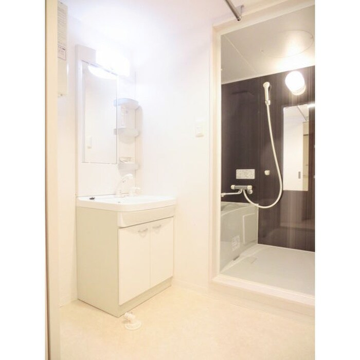 グリシーヌ　Ｌ・Ａの物件内観写真