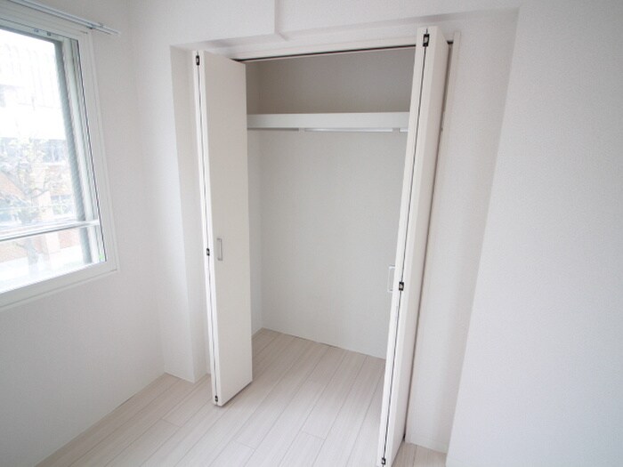 グリシーヌ　Ｌ・Ａの物件内観写真