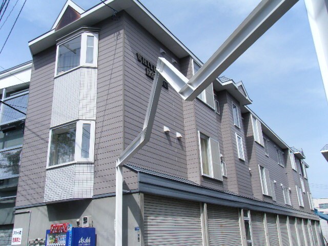 WHITE　COURT　KAYA 12の物件外観写真