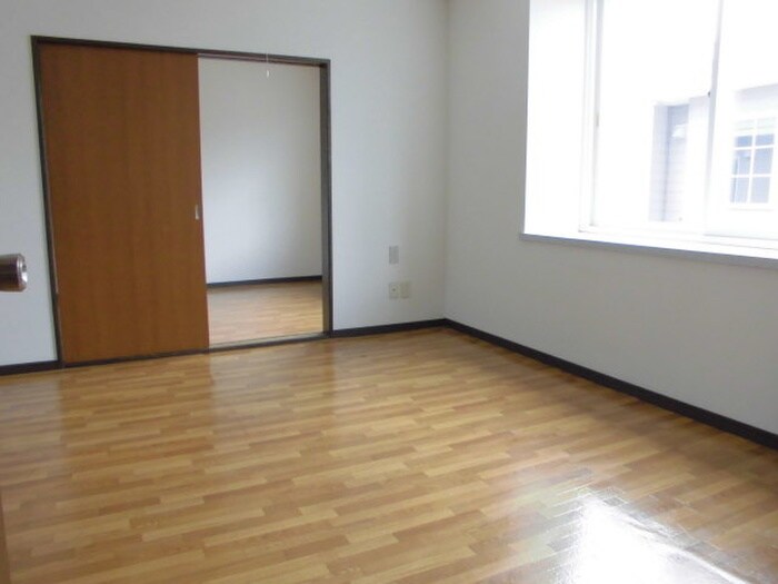 WHITE　COURT　KAYA 12の物件内観写真