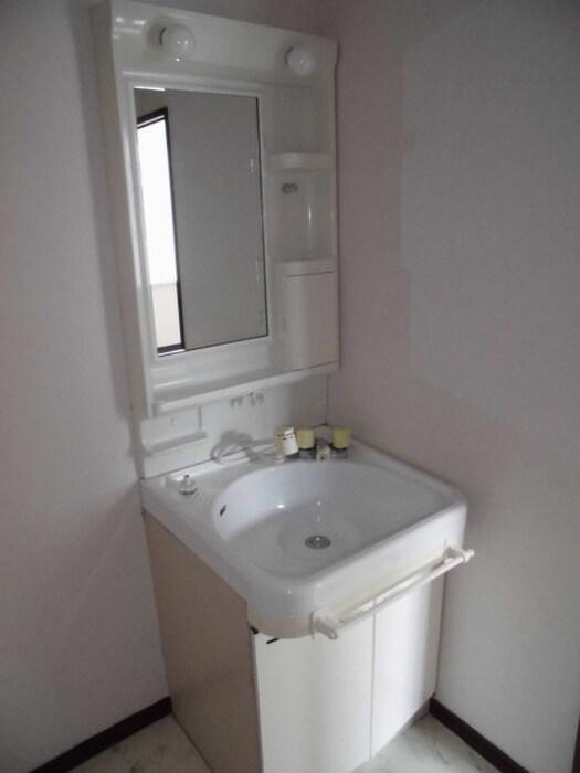 WHITE　COURT　KAYA 12の物件内観写真