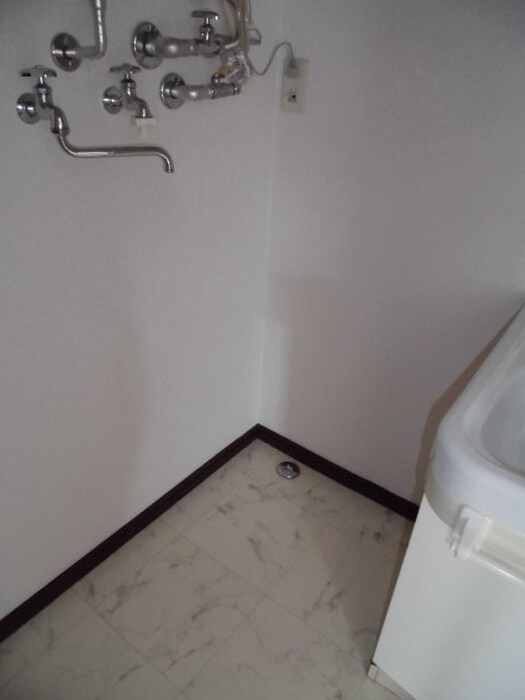 WHITE　COURT　KAYA 12の物件内観写真