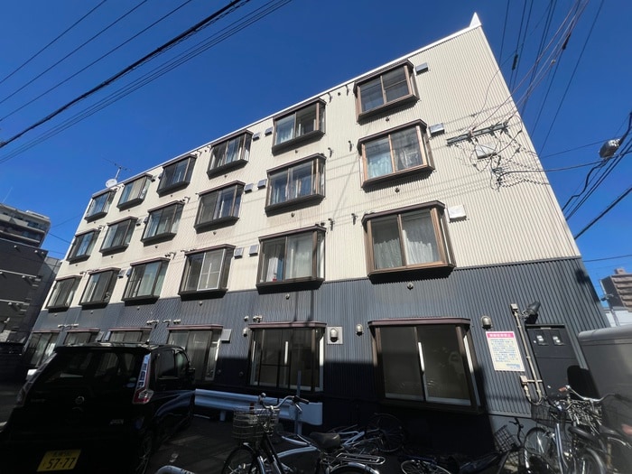 藤井ビル北１０条の物件外観写真