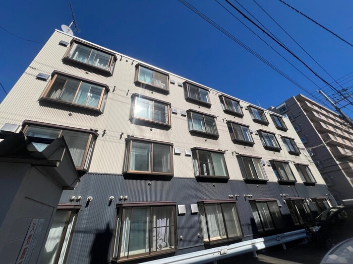 藤井ビル北１０条の物件外観写真