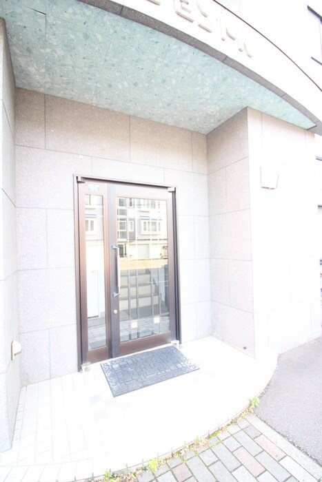 クレッセントＫの物件外観写真