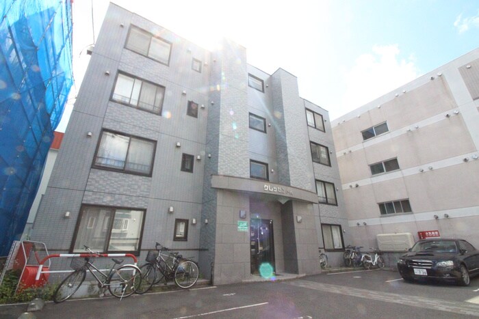 クレッセントＫの物件外観写真