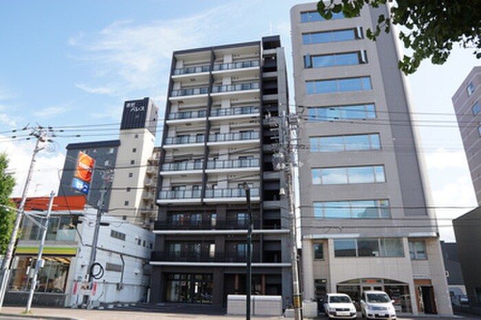 ロックヒルズ札幌の物件外観写真