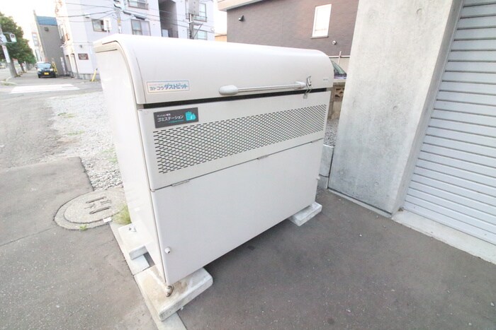 angelot HONGODORIの物件外観写真