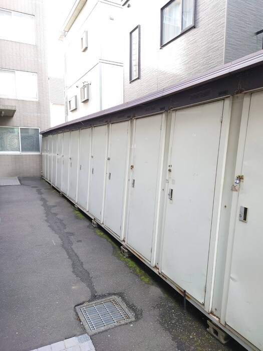 マリノス２４の物件外観写真