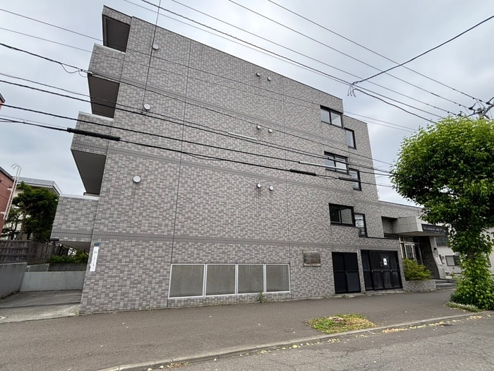 メゾン・ド・ヴィレ北２３条の物件外観写真