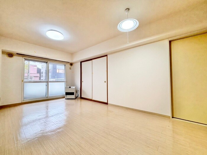 ダンディライオンの物件内観写真