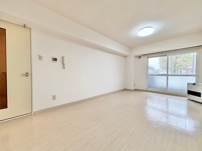 ダンディライオンの物件内観写真