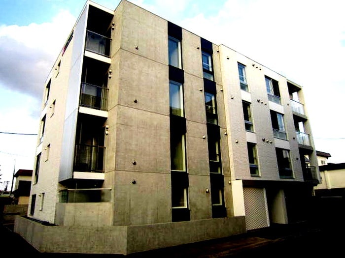 カサトレス西町の物件外観写真