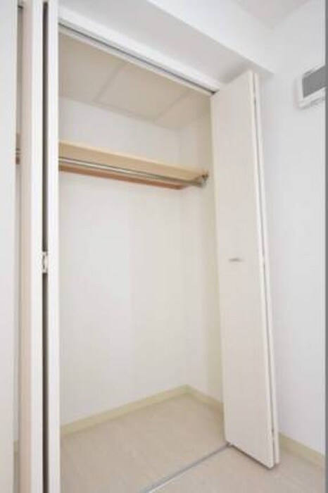 カサトレス西町の物件内観写真